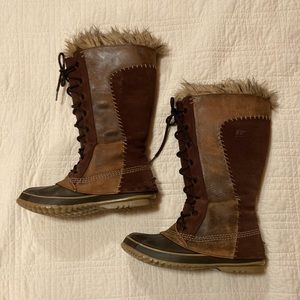 Sorel CATE THE GREAT Waterproof Fur Snow Boots Size: 8